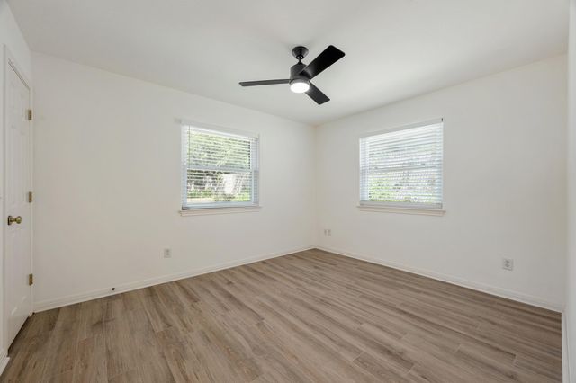 10114 Janet LOOP, Dripping Springs, TX 78620