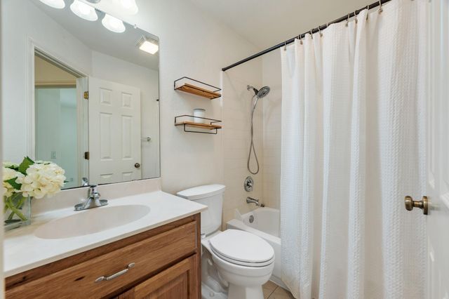 10114 Janet LOOP, Dripping Springs, TX 78620