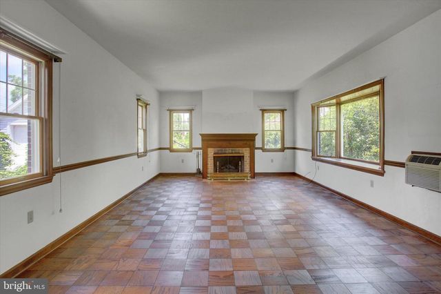 539 HIGH STREET, Chambersburg, PA 17201