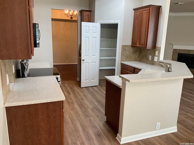 26111 LOOKOUT FALLS, San Antonio, TX 78260