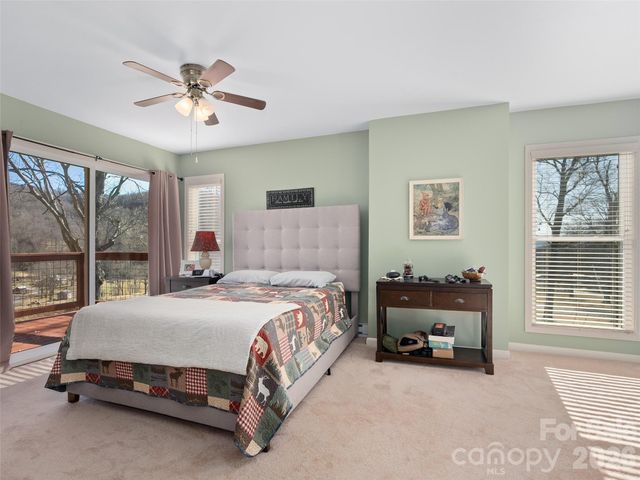 1672 Worley Cove Road, Canton, NC 28716