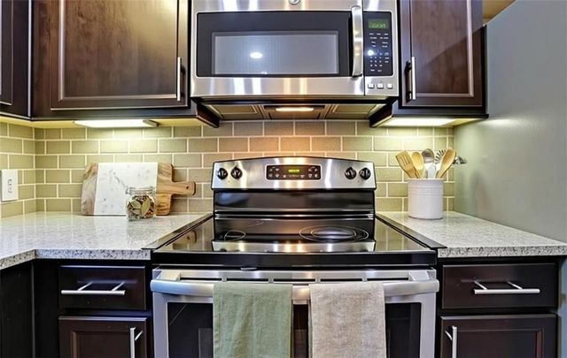 6512 Story Circle, Norcross, GA 30093