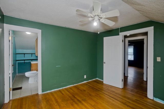 1439 Worcester St, Springfield, MA 01151