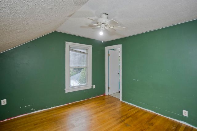 1439 Worcester St, Springfield, MA 01151