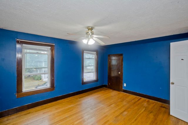 1439 Worcester St, Springfield, MA 01151