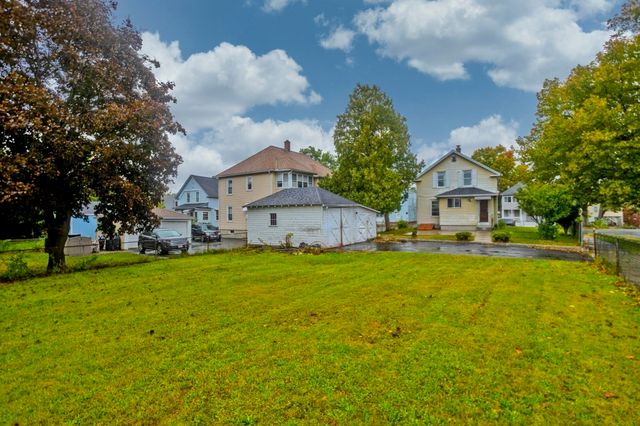 1439 Worcester St, Springfield, MA 01151