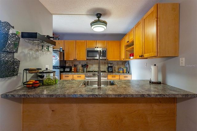 2636 2ND COURT, Palm Harbor, FL 34684