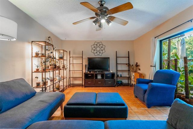 2636 2ND COURT, Palm Harbor, FL 34684