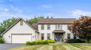 1538 Chigwell Lane South, Webster, NY 14580