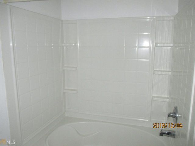2296 Strathmoor Manor Drive, Lithonia, GA 30058