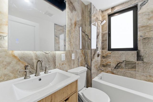 703 3RD ST, Secaucus, NJ 07094