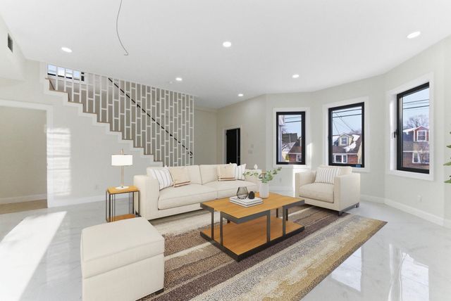 703 3RD ST, Secaucus, NJ 07094