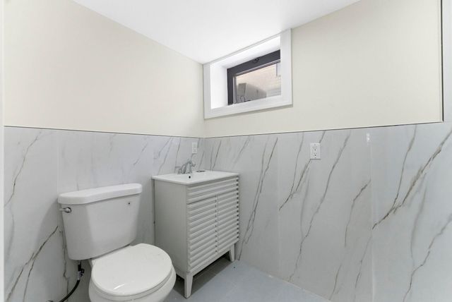 703 3RD ST, Secaucus, NJ 07094