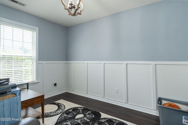 111 Camellia Creek Drive, Richlands, NC 28574