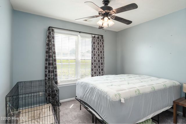 111 Camellia Creek Drive, Richlands, NC 28574