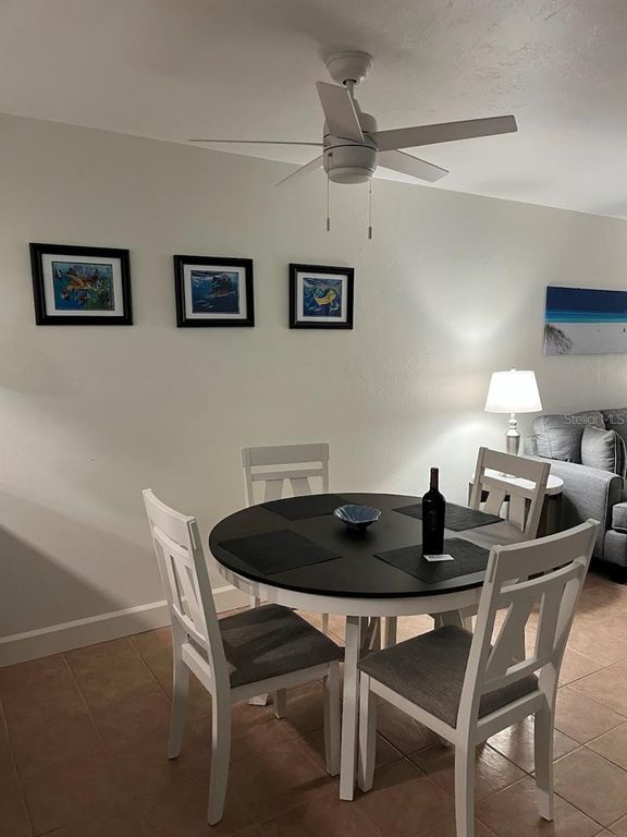 Image 7 of property listing at 1801 GULF DRIVE N 166, Bradenton Beach, FL 34217