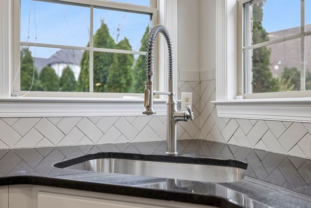 7005 Salmon Run, Spring Hill, TN 37174