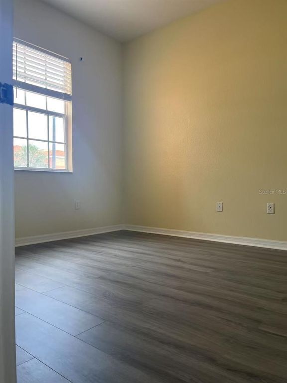 Image 24 of property listing at 16217 VIA SOLERA CIRCLE 101, Fort Myers, FL 33908