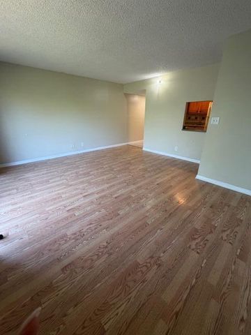 1750 N Congress Avenue 406, West Palm Beach, FL 33401