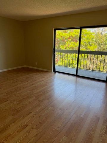 1750 N Congress Avenue 406, West Palm Beach, FL 33401