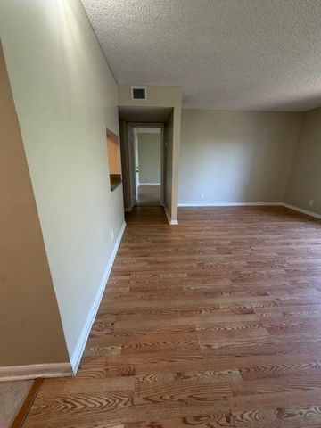 1750 N Congress Avenue 406, West Palm Beach, FL 33401