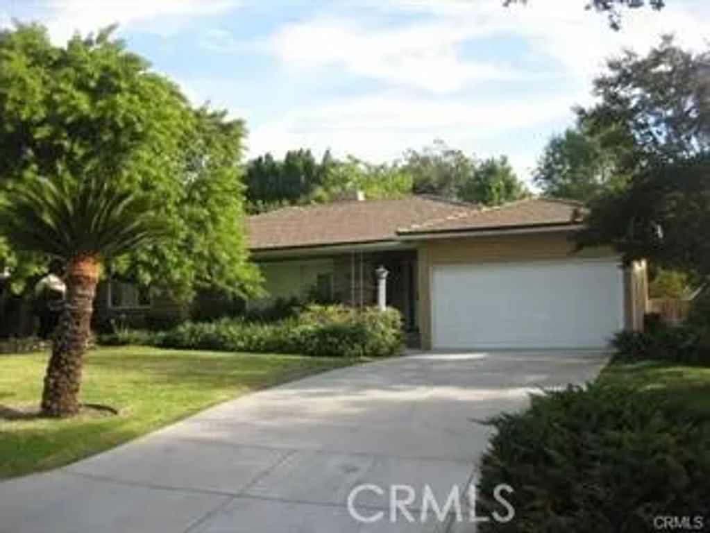 28 S Golden West Avenue, Arcadia, CA 91007