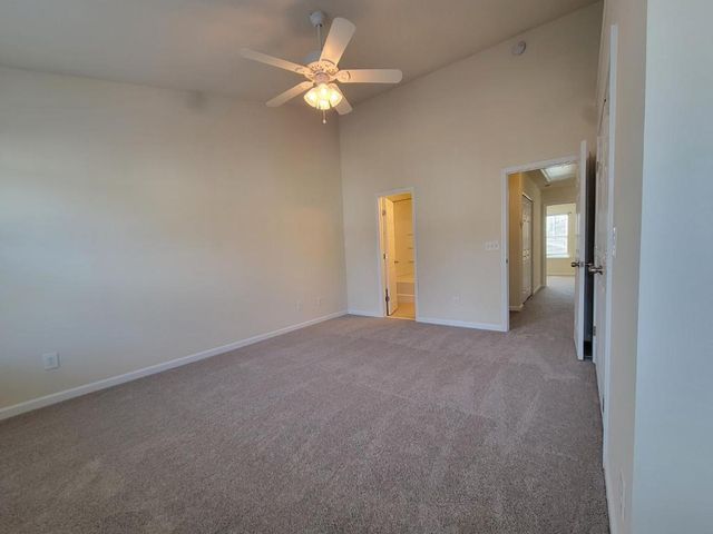 100 Stratford Lakes Drive Unit 251, Durham, NC 27713