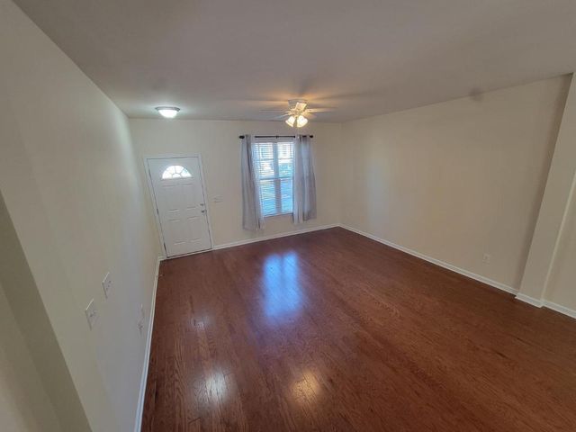 100 Stratford Lakes Drive Unit 251, Durham, NC 27713