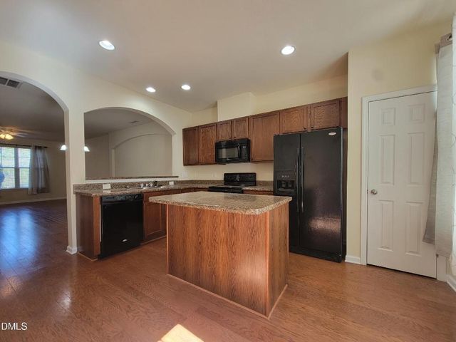 100 Stratford Lakes Drive Unit 251, Durham, NC 27713