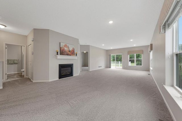 546 Cannon Way, Dundas, MN 55019