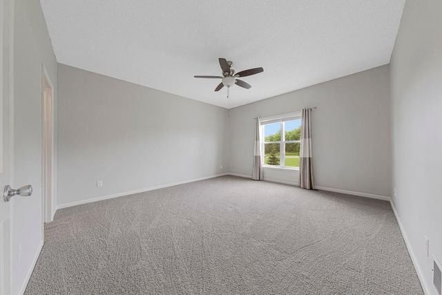 546 Cannon Way, Dundas, MN 55019