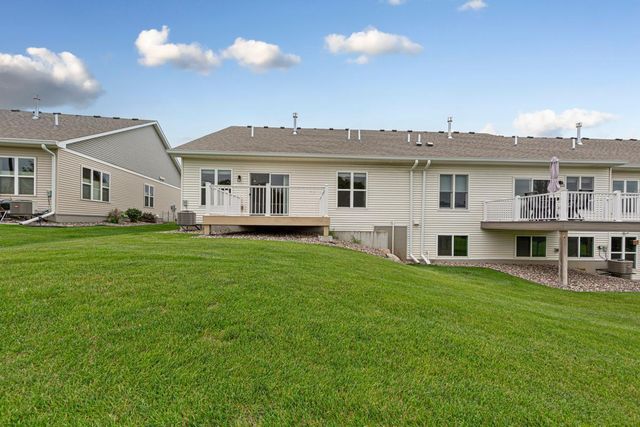 546 Cannon Way, Dundas, MN 55019