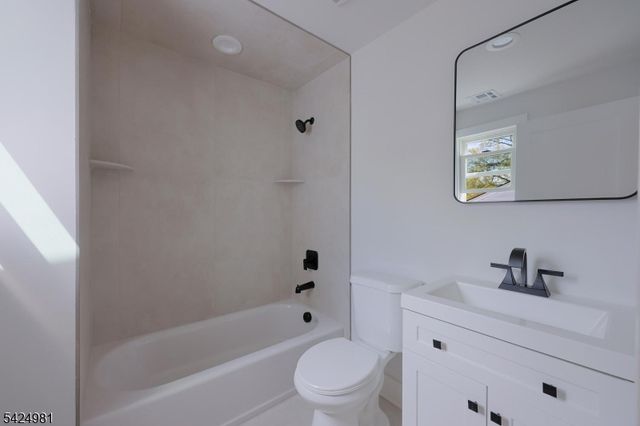 946 Moessner Ave, Union Twp., NJ 07083