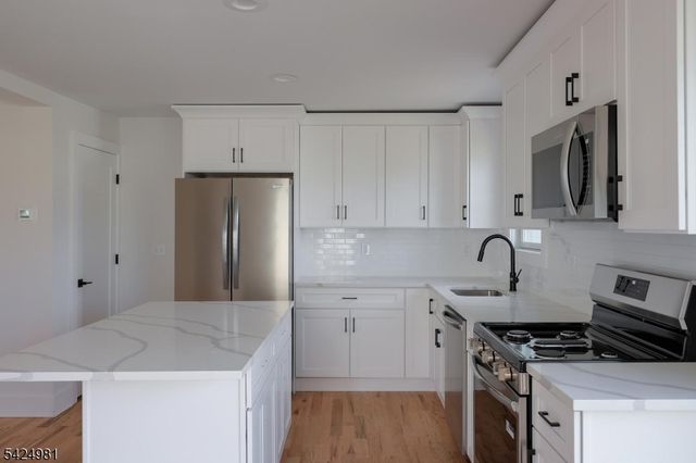 946 Moessner Ave, Union Twp., NJ 07083