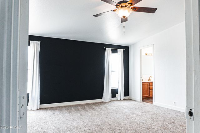 18633 W RUSTLER Road, Buckeye, AZ 85326
