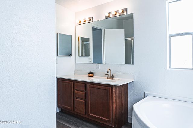 18633 W RUSTLER Road, Buckeye, AZ 85326