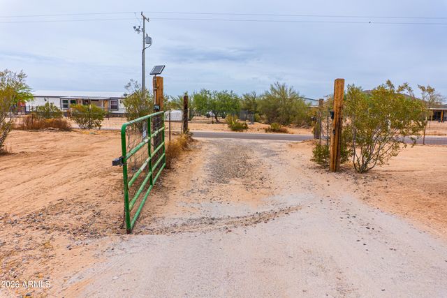 18633 W RUSTLER Road, Buckeye, AZ 85326