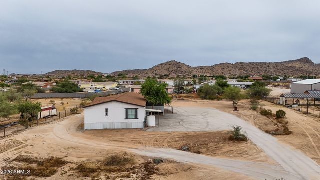 18633 W RUSTLER Road, Buckeye, AZ 85326