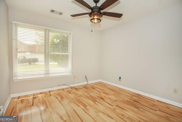 201 Willowgate Drive, Bonaire, GA 31005