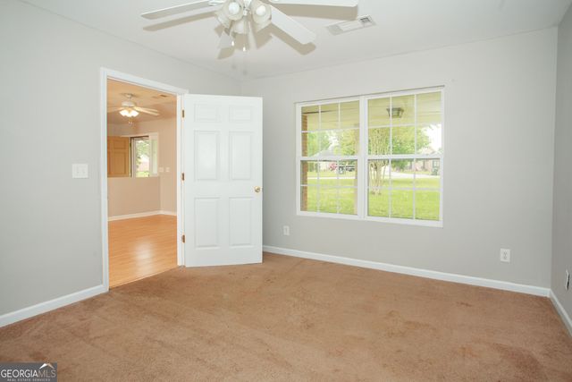 201 Willowgate Drive, Bonaire, GA 31005