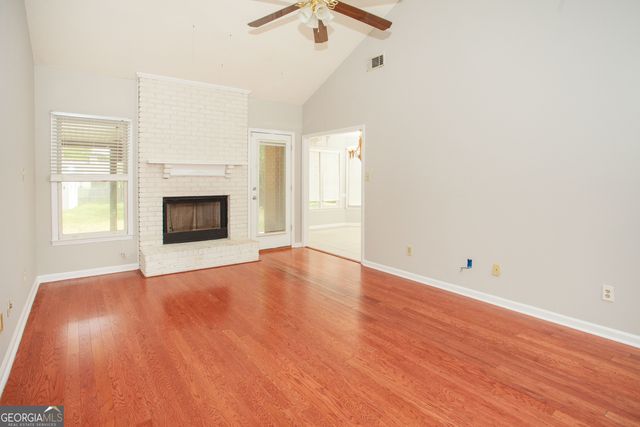 201 Willowgate Drive, Bonaire, GA 31005