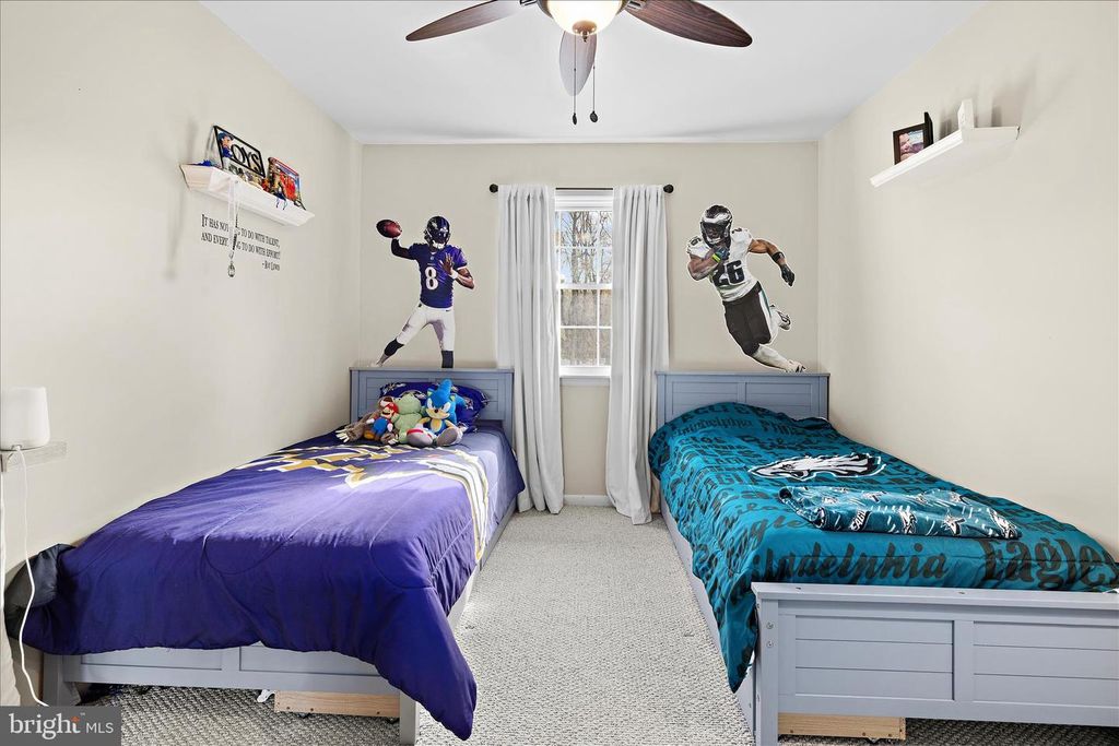 Image 39 of property listing at 109 WILEYS LN, Pasadena, MD 21122