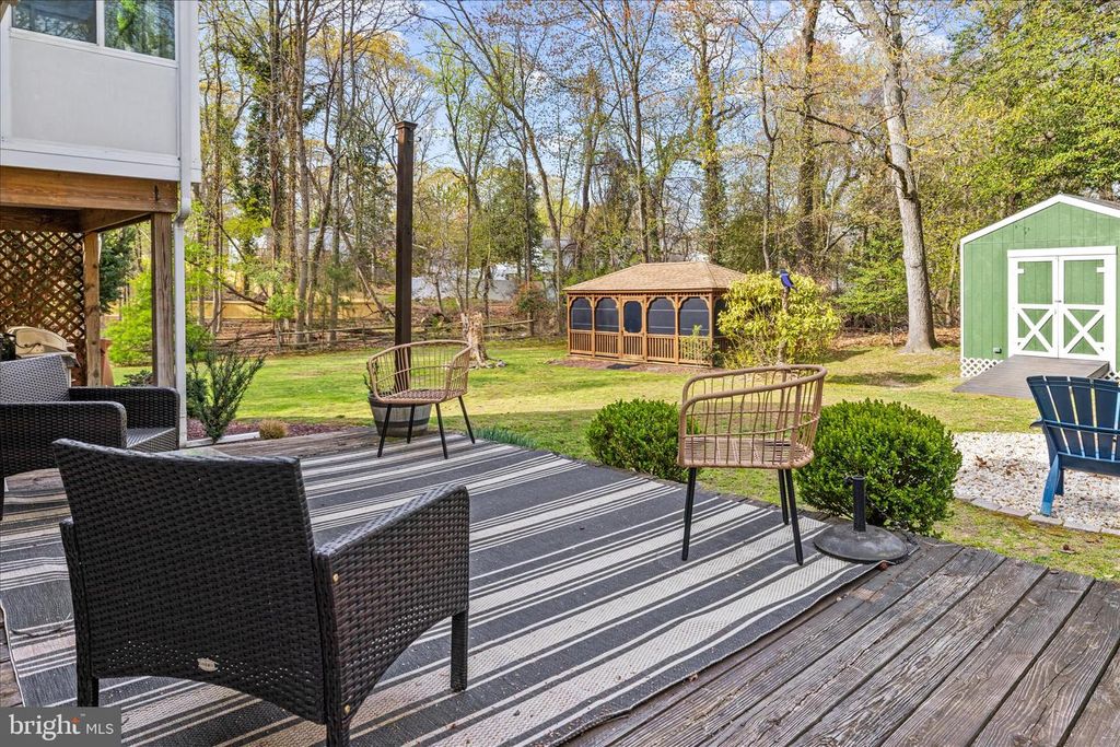 Image 48 of property listing at 109 WILEYS LN, Pasadena, MD 21122