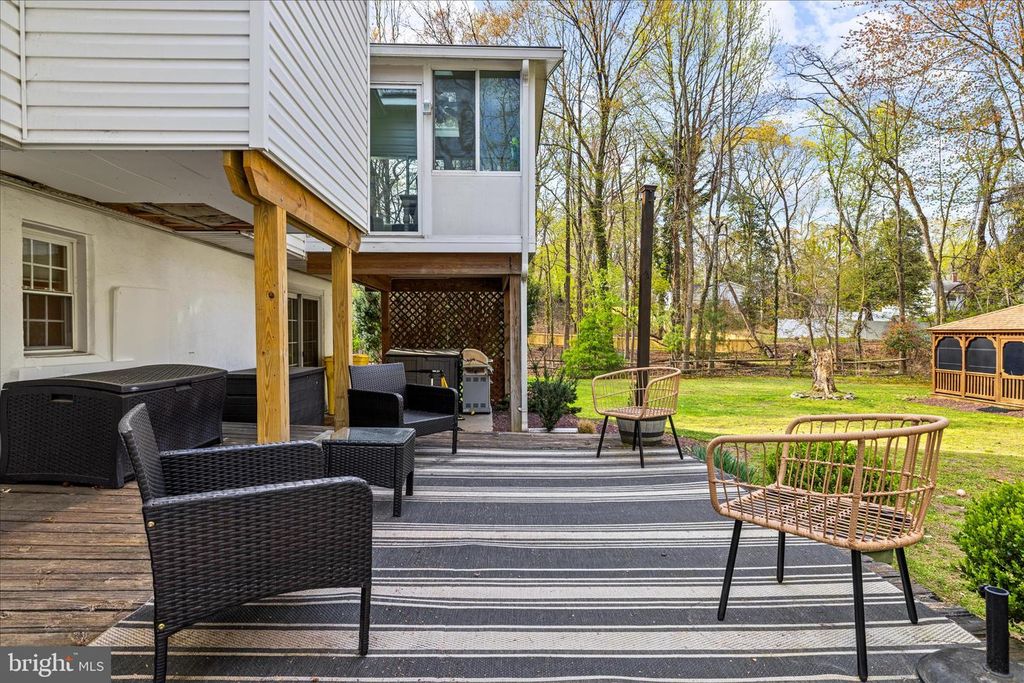 Image 49 of property listing at 109 WILEYS LN, Pasadena, MD 21122