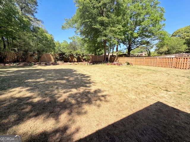 1663 Seayes Road SW, Mableton, GA 30126
