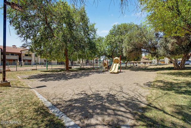 1432 W EMERALD Avenue 647, Mesa, AZ 85202