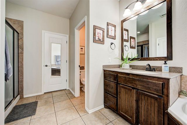 1479 Sunset Circle, Edmond, OK 73025