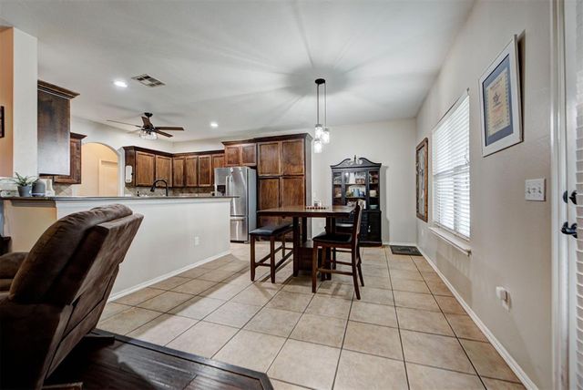 1479 Sunset Circle, Edmond, OK 73025