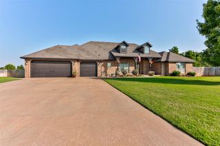 1479 Sunset Circle, Edmond, OK 73025
