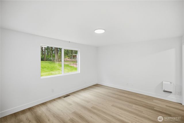 4702 Waller Road E, Tacoma, WA 98443